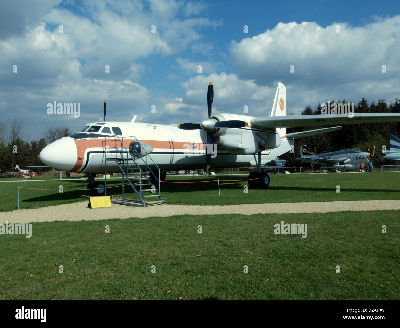 Un Antonov-26 52+08 (cn) 10706 Foto Stock