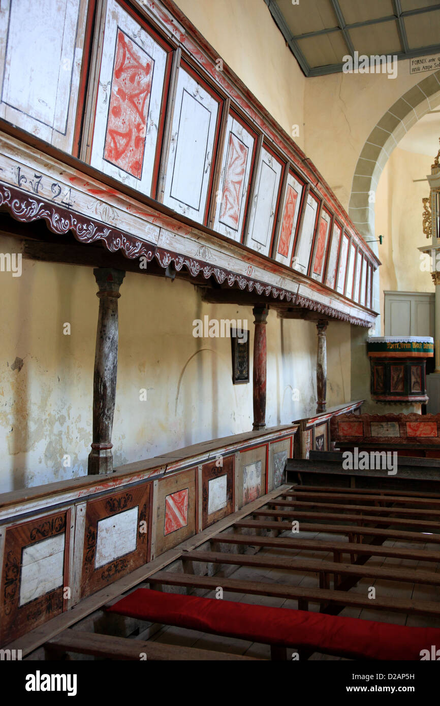 Un sito del Patrimonio Culturale Mondiale dell'UNESCO: Viscri chiesa fortificata, Transilvania, Romania. La prima documentazione di Viscri è un record o Foto Stock