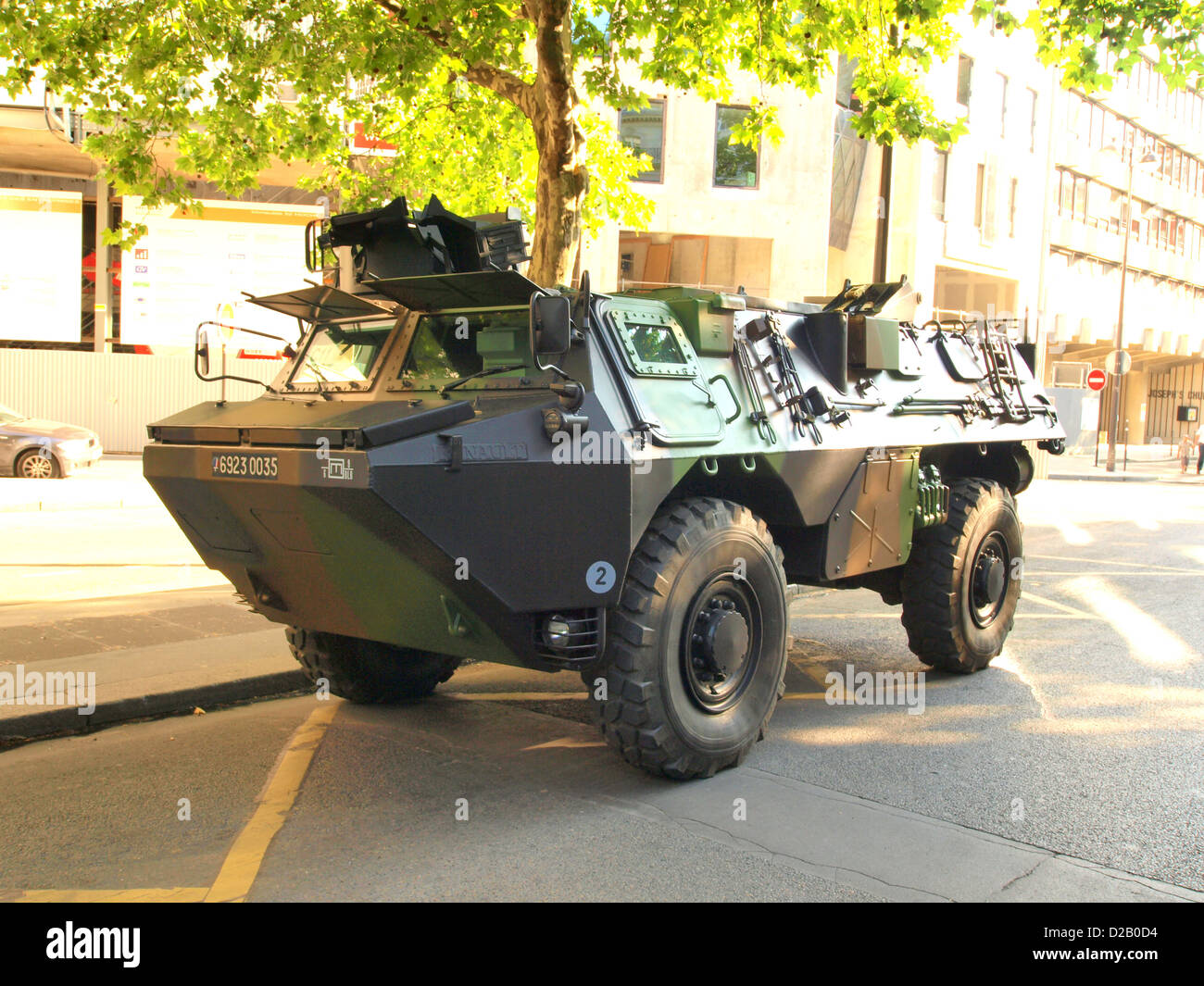 VAB 4x4 francese parata militare Champs Elysees Foto Stock