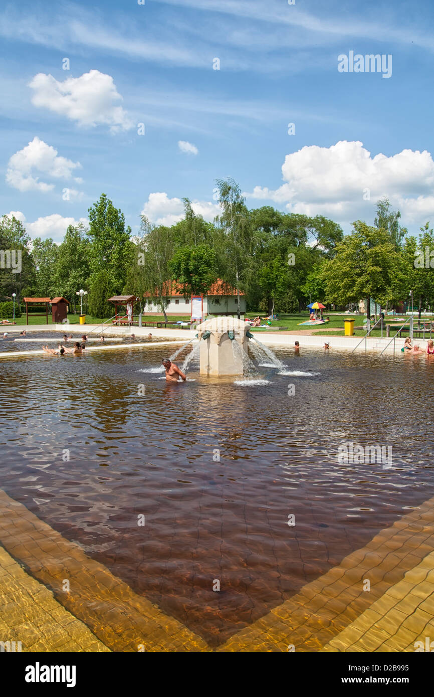 Principale piscina termale a berekfurdo thermal spa, Ungheria Foto Stock