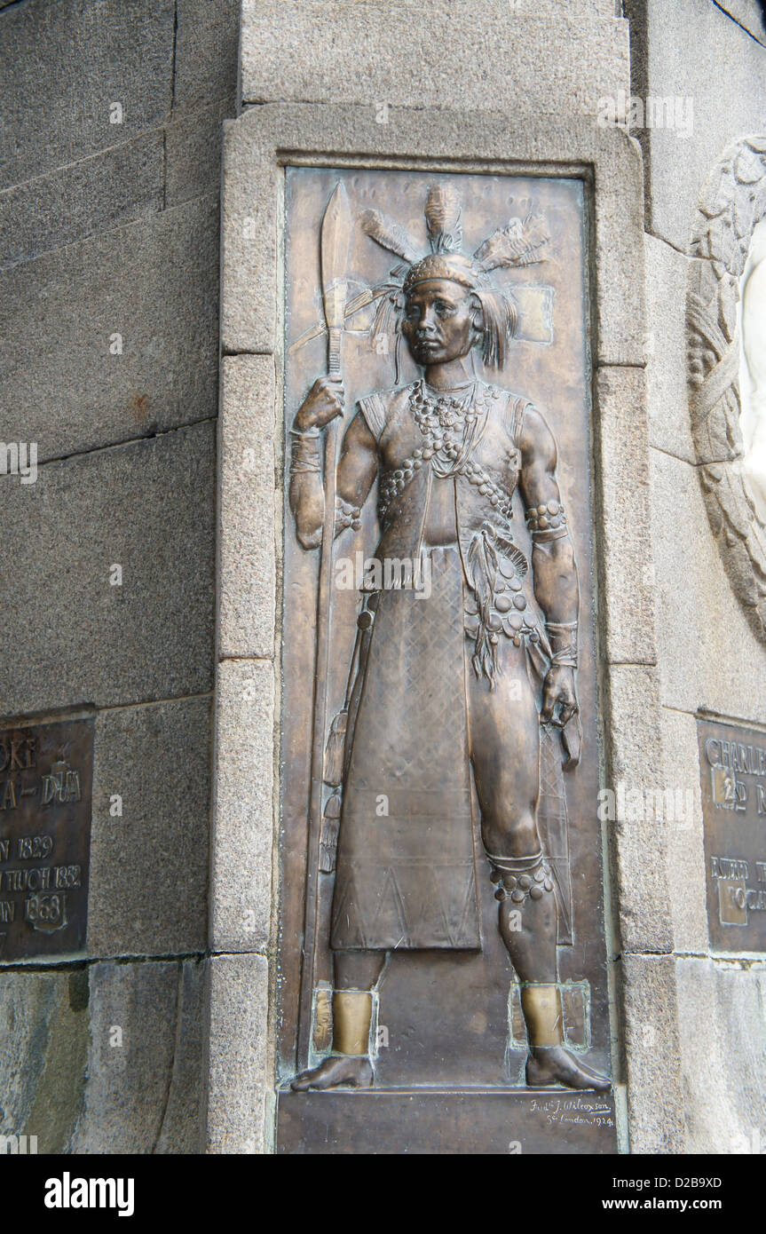 Immagine di Rentap, Iban guerriero, a eroi' monumento di Kuching Foto Stock