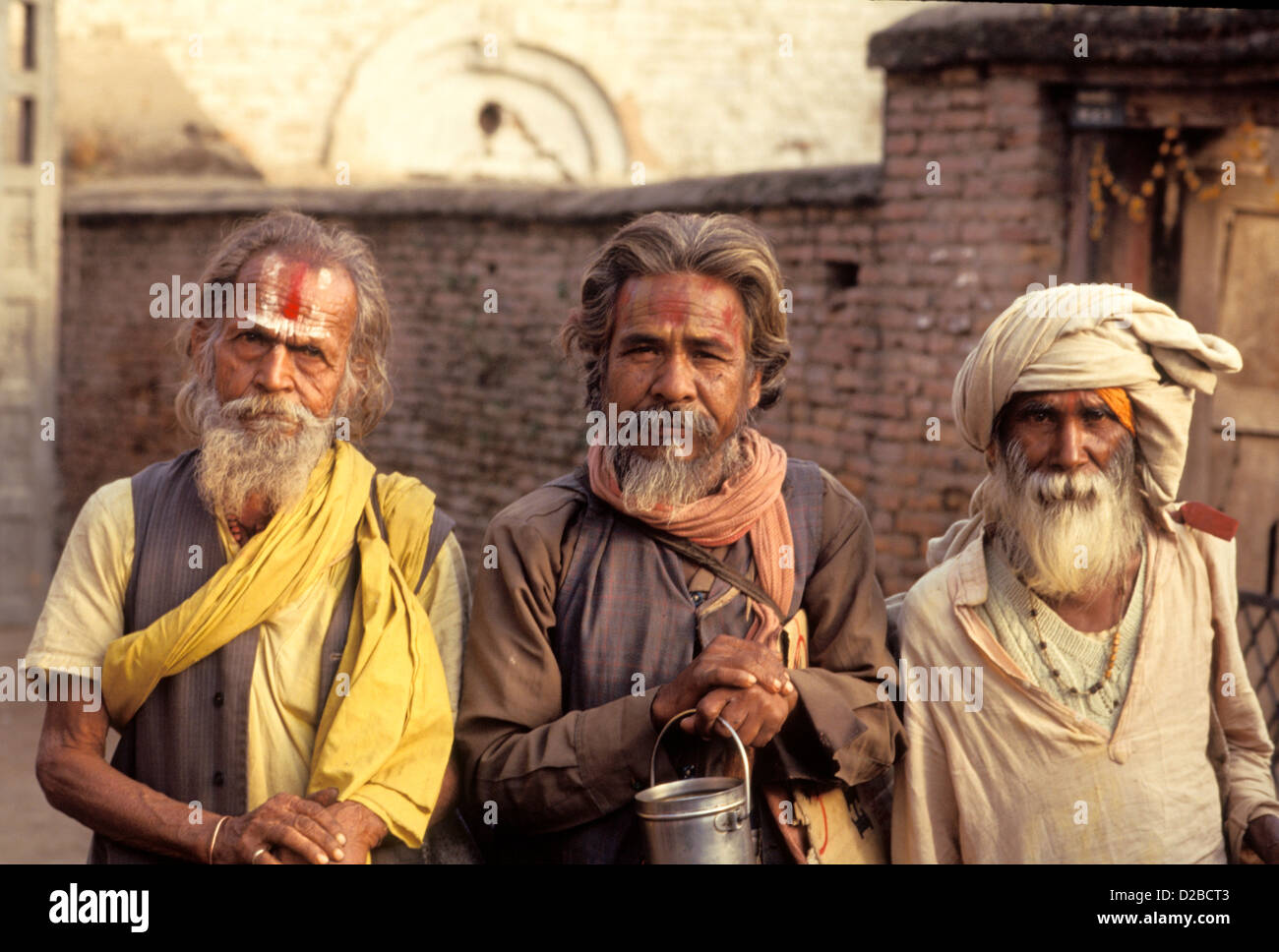 Il Nepal, Katmandu. Tre uomini. Foto Stock