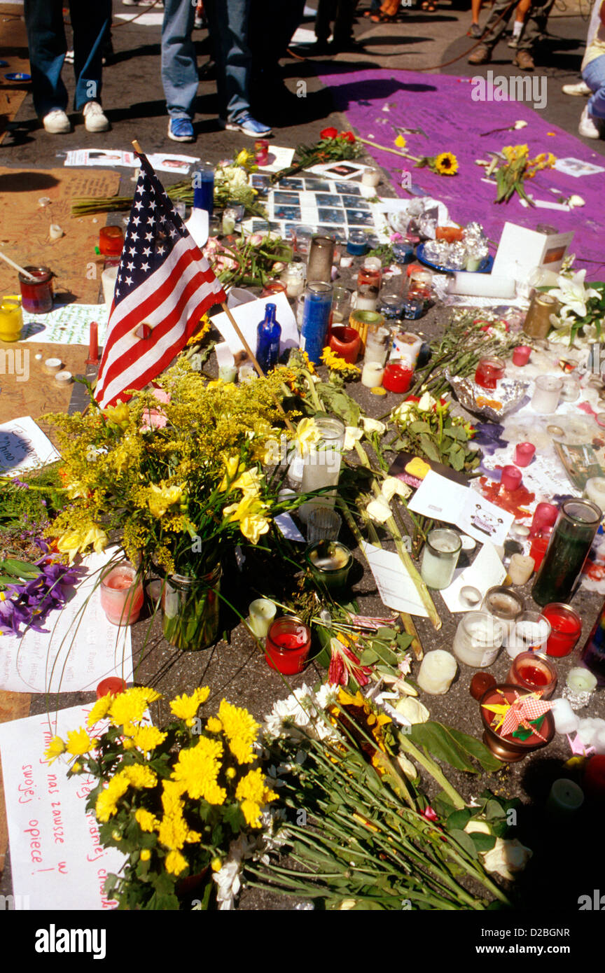 La città di New York, Union Square. 9/11/2001. Monumenti commemorativi delle vittime del World Trade Center di attacco. Foto Stock