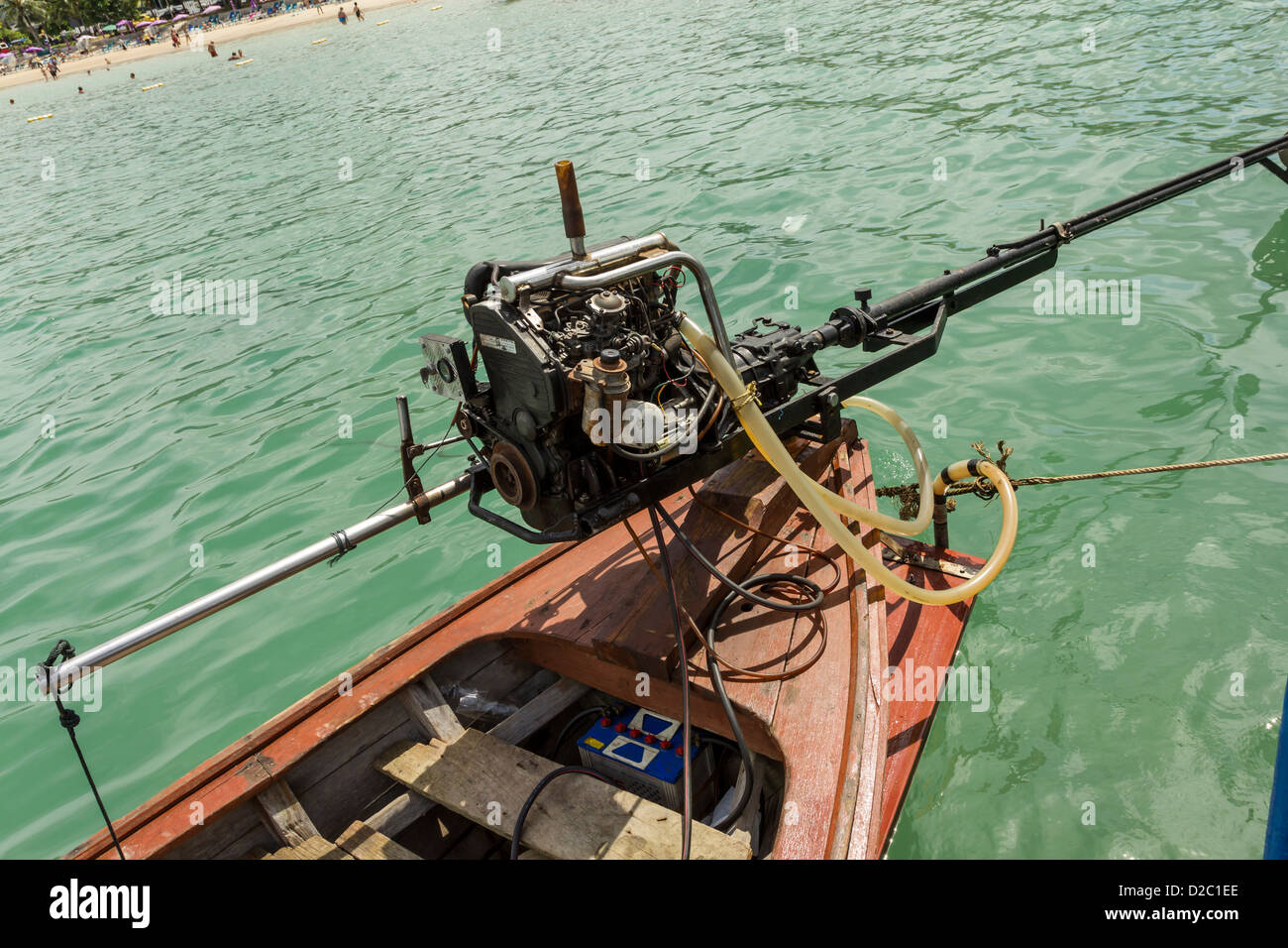 Longtail barche (Ruea Hang Yao) a Phuket, Tailandia Foto Stock