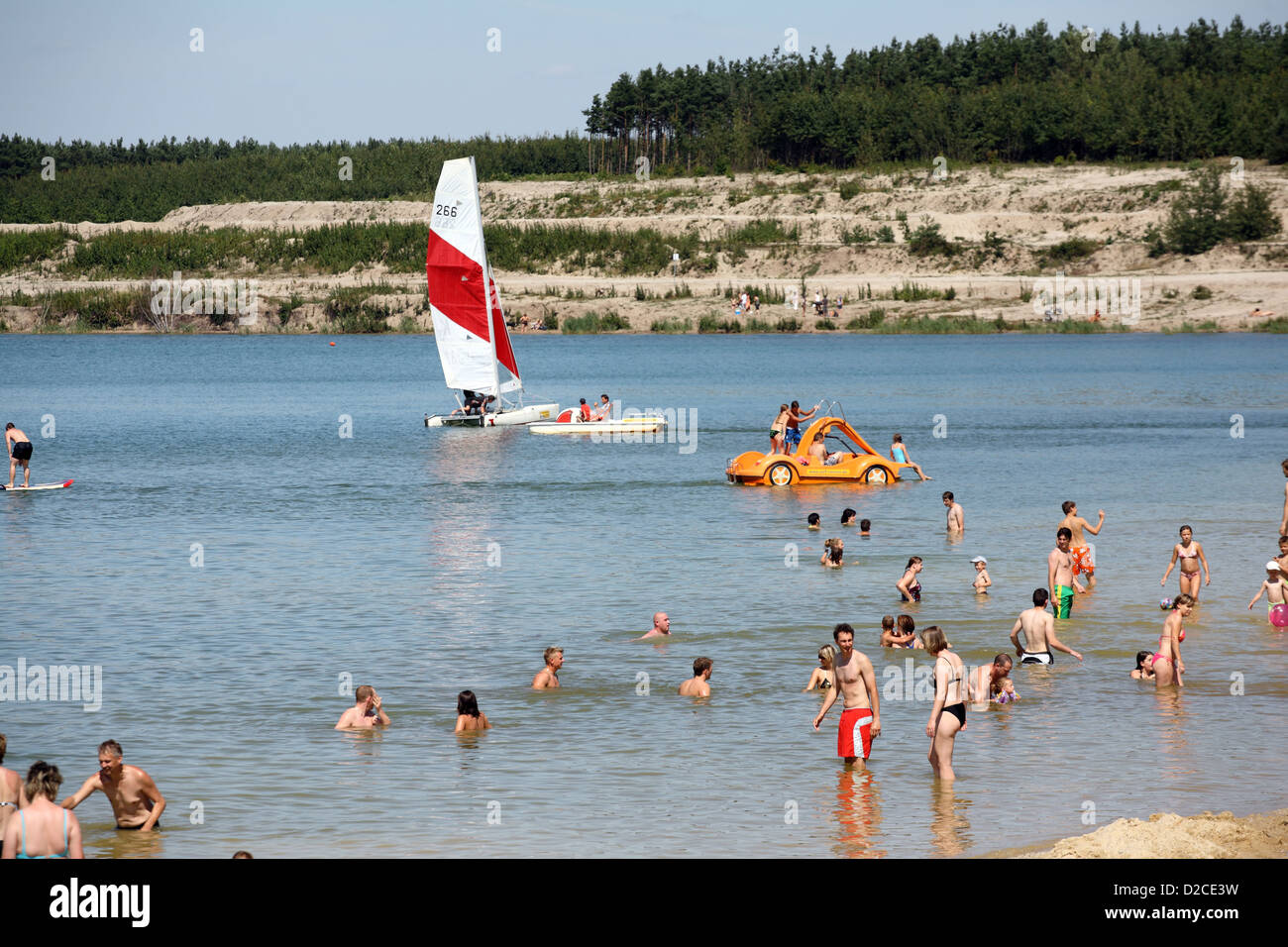 Geierswalde, Germania, i bagnanti a Geiser Walder lago Foto Stock