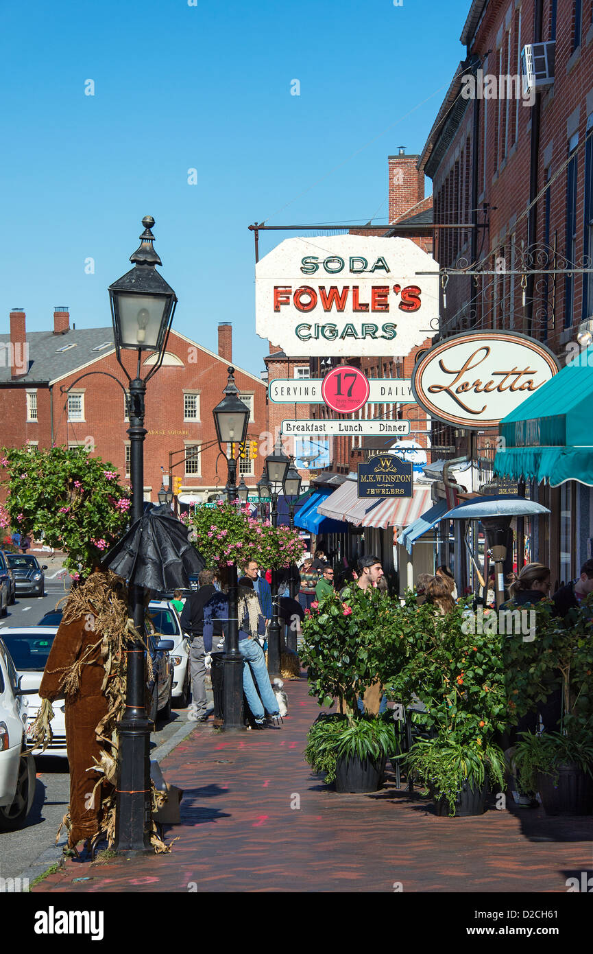 Pittoreschi negozi e Newburyport, Massachusetts, STATI UNITI D'AMERICA Foto Stock