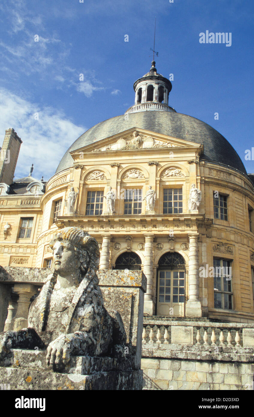 La Francia. Chateau De Vaux-Le-Vicomte. Giardino facciata laterale Foto Stock
