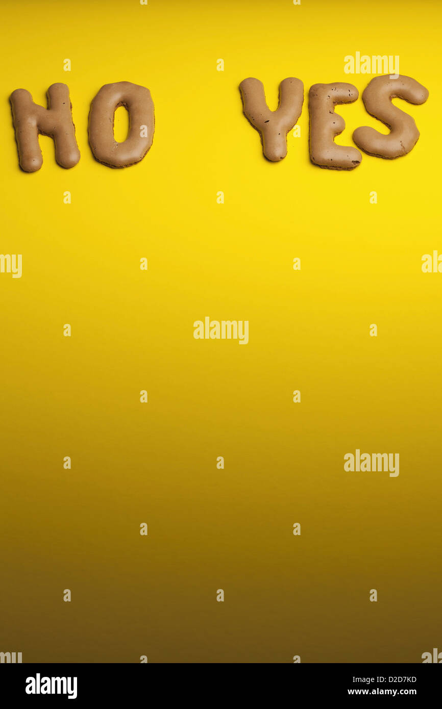 NO e SÌ spelta nel pane russo i cookie Foto Stock