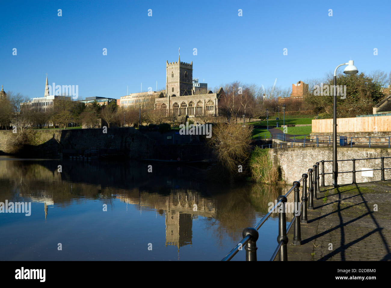 Ruderi della chiesa di St Peters Parco Castello di Bristol Inghilterra Foto Stock