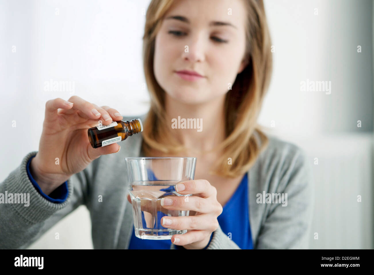OLIO ESSENZIALE Foto Stock