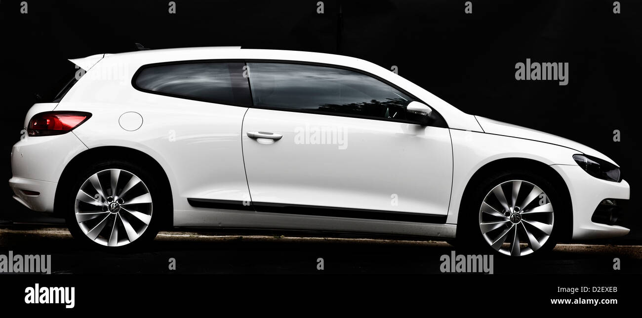 White VW Scirocco 2.0 sti tre porte coupé Foto Stock