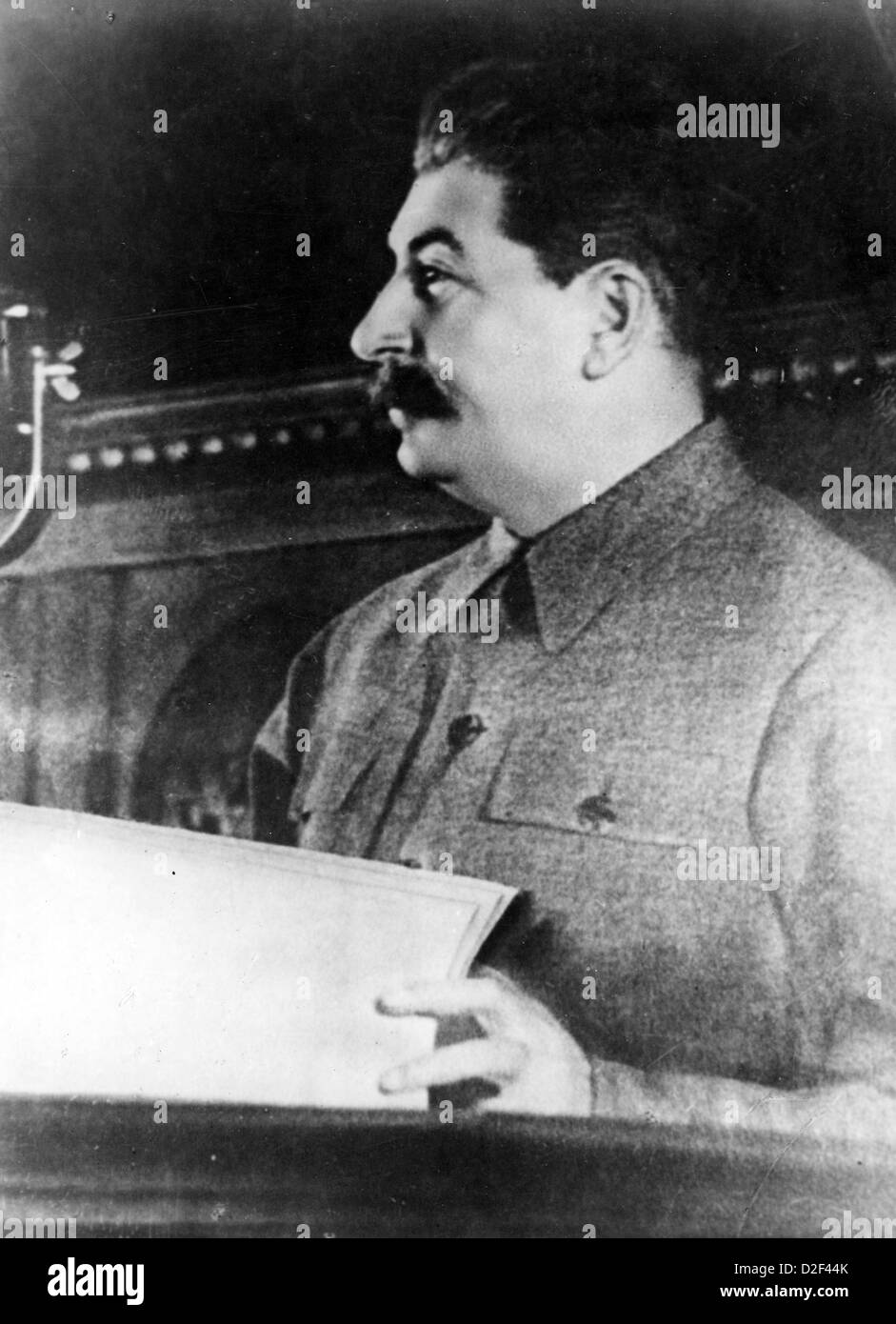 JOSEPH STALIN (1878-1953) leader sovietico circa 1943 Foto Stock