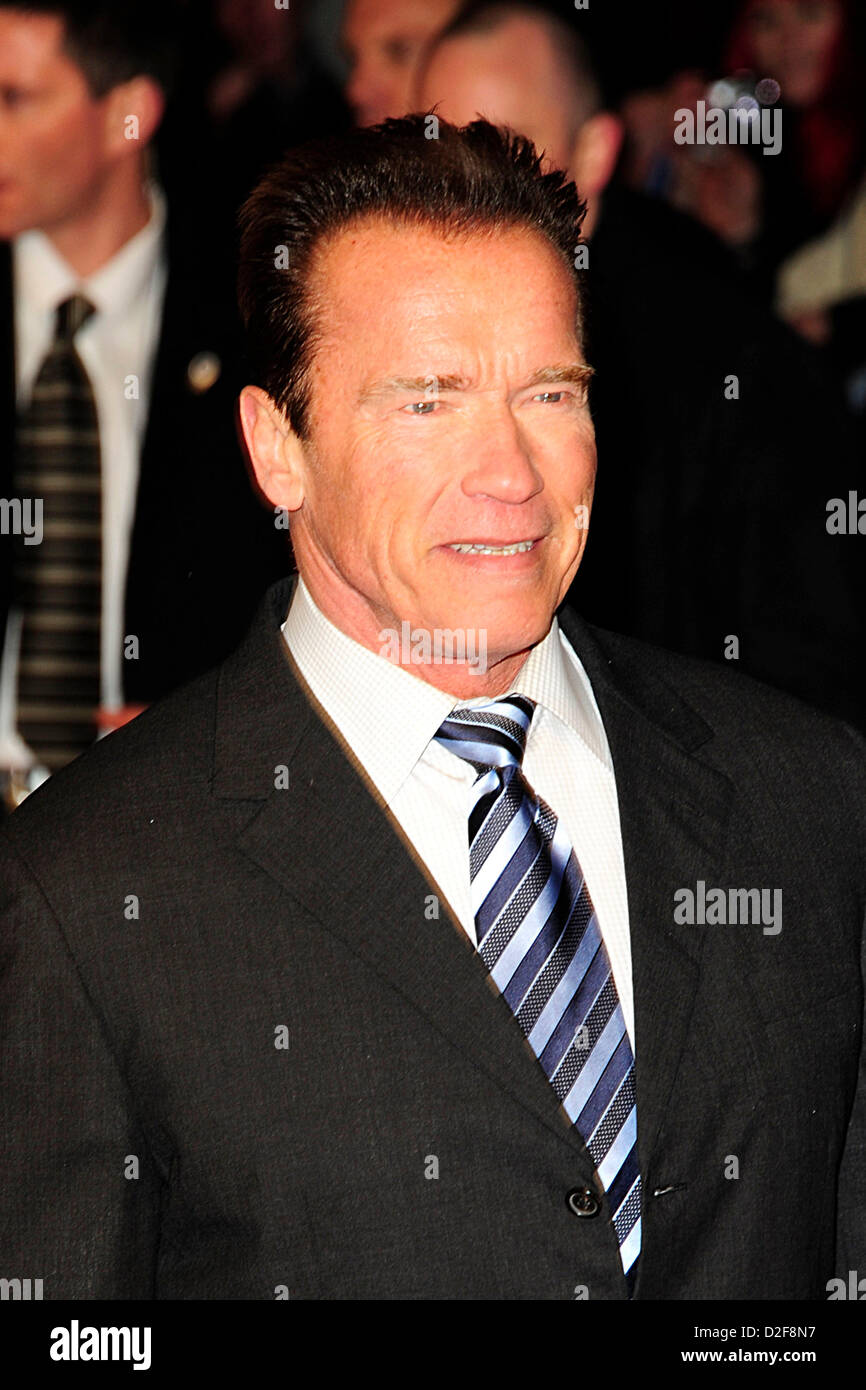 Arnold Schwarzenegger assiste il Regno Unito prima dell'ultimo riposo a l'Odeon West End Leicaster Square il 22 gennaio, 2013. Foto Stock