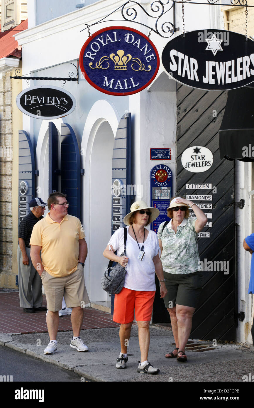 Royal Dane Mall, Main Street / Dronningens Gade, Charlotte Amalie, san Tommaso, Isole Vergini USA, Caraibi Foto Stock