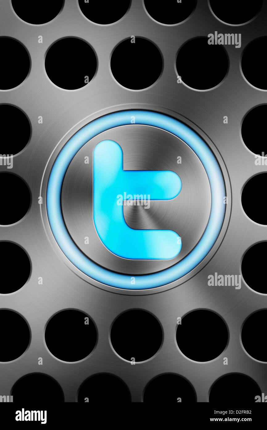 Icona TWITTER pulsante su un background informatico Foto Stock