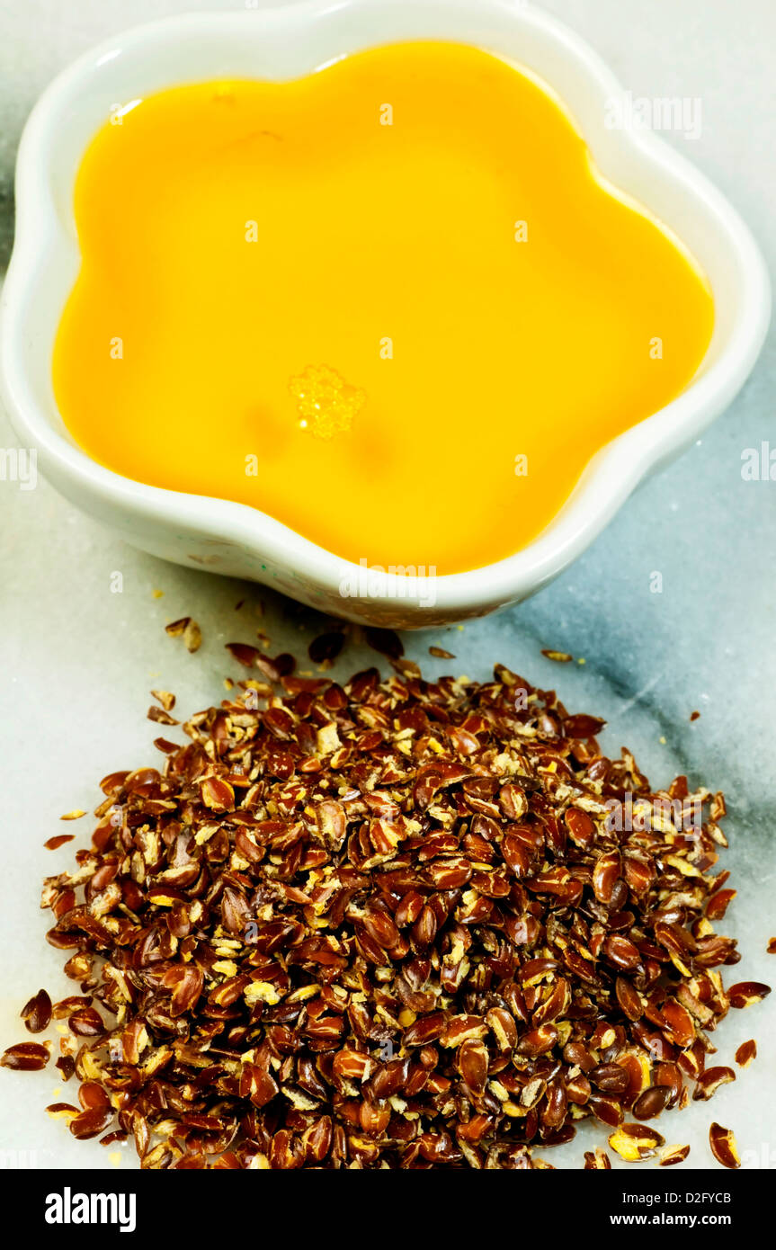 Olio di semi di lino Foto Stock