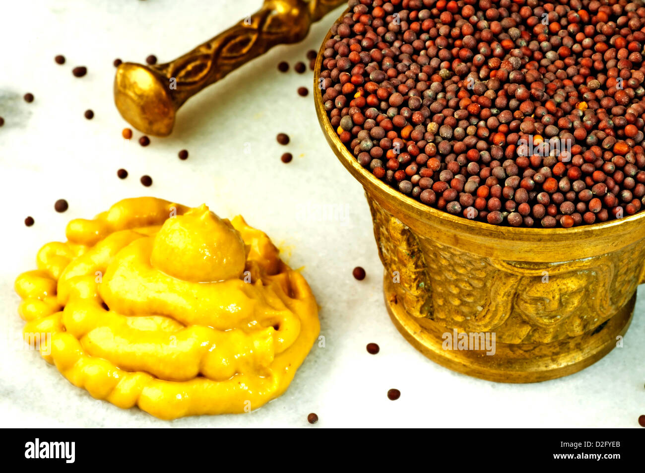 Seme di senape e senape Foto Stock