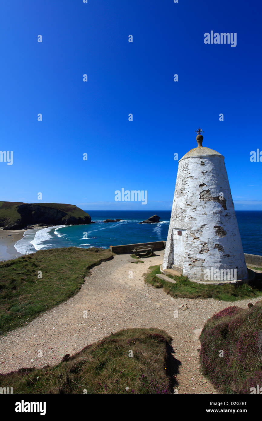 Il vecchio pepe piatto stazione di vedetta, Lighthouse Hill, Portreath villaggio costiero, Cornwall County, England, Regno Unito Foto Stock