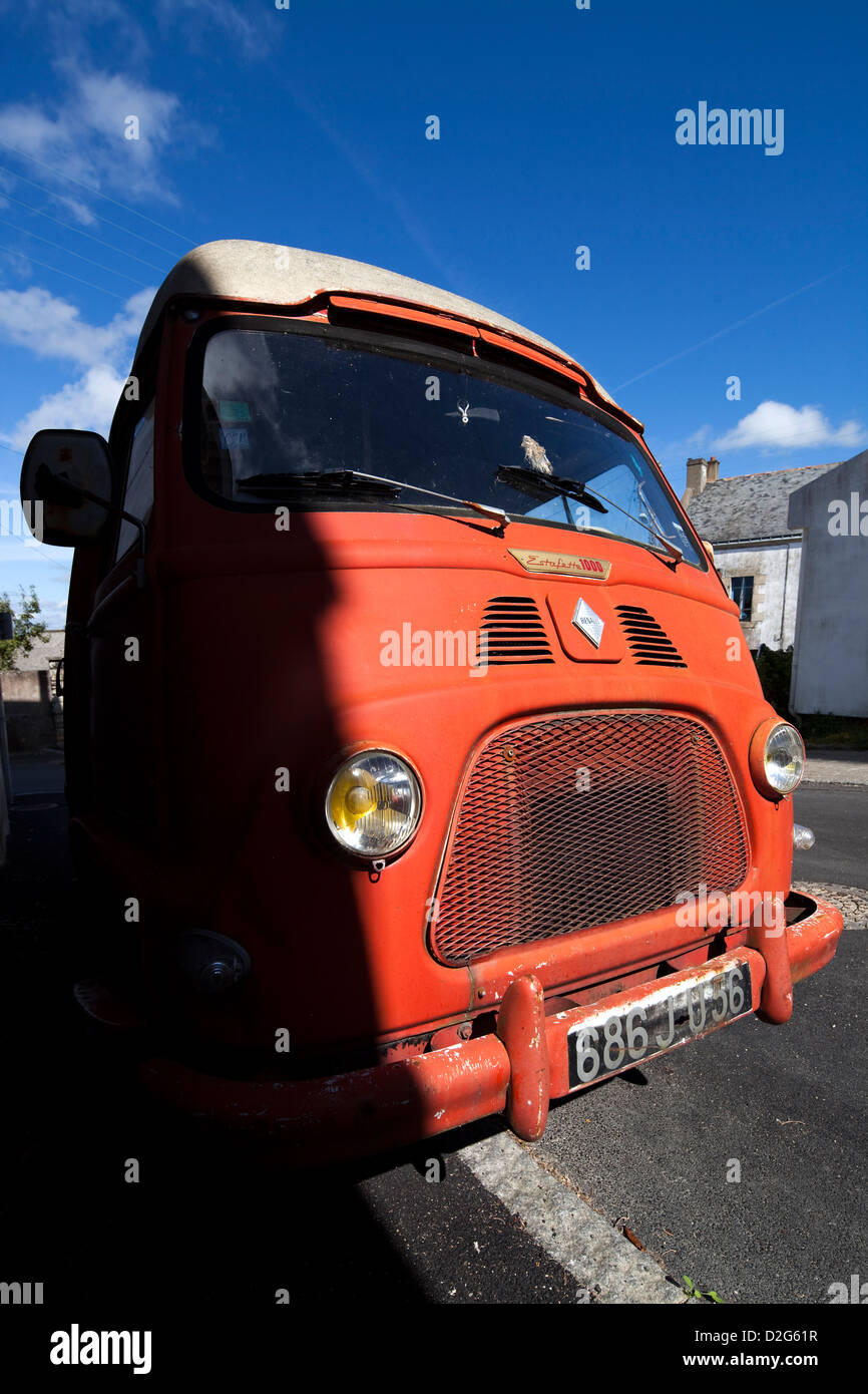 Baden, Francia Renault Estafette 1000 Foto Stock