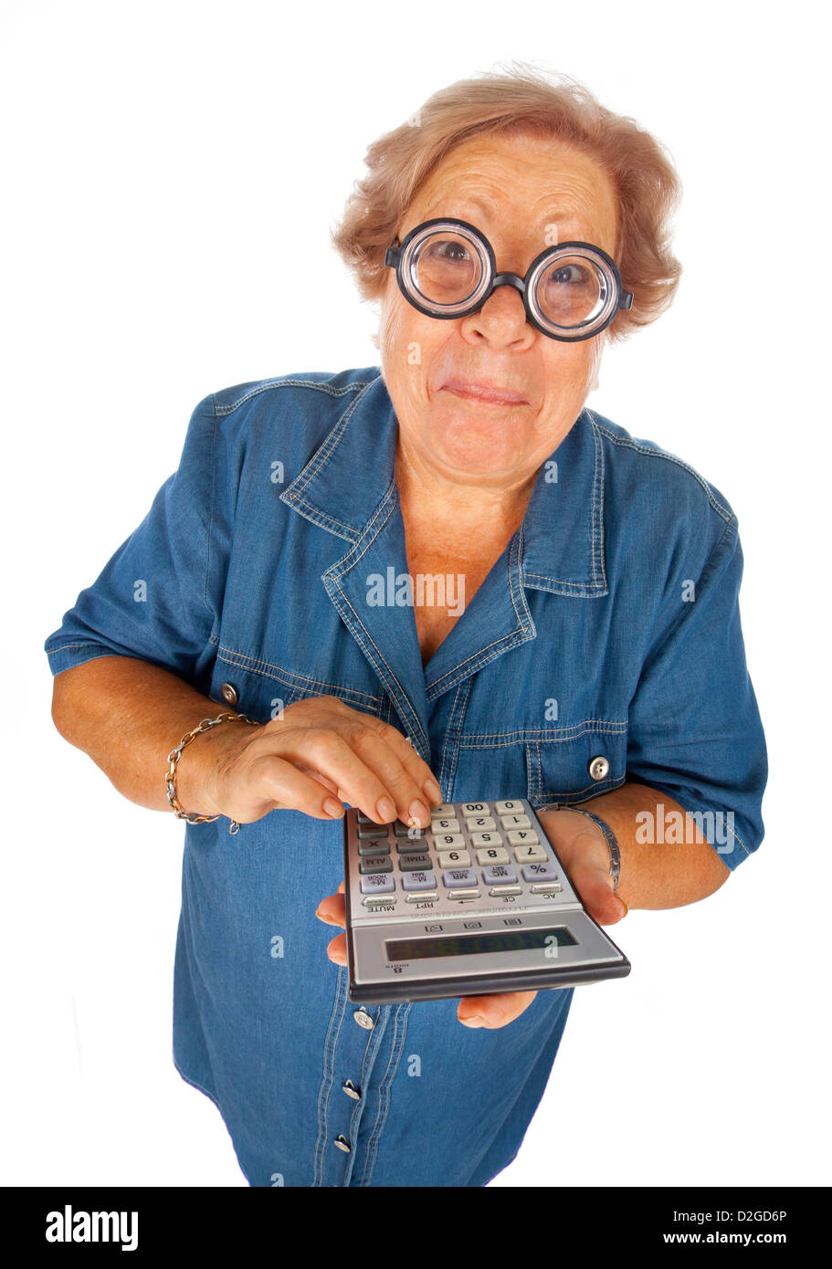 Donna anziana con la calcolatrice Foto Stock