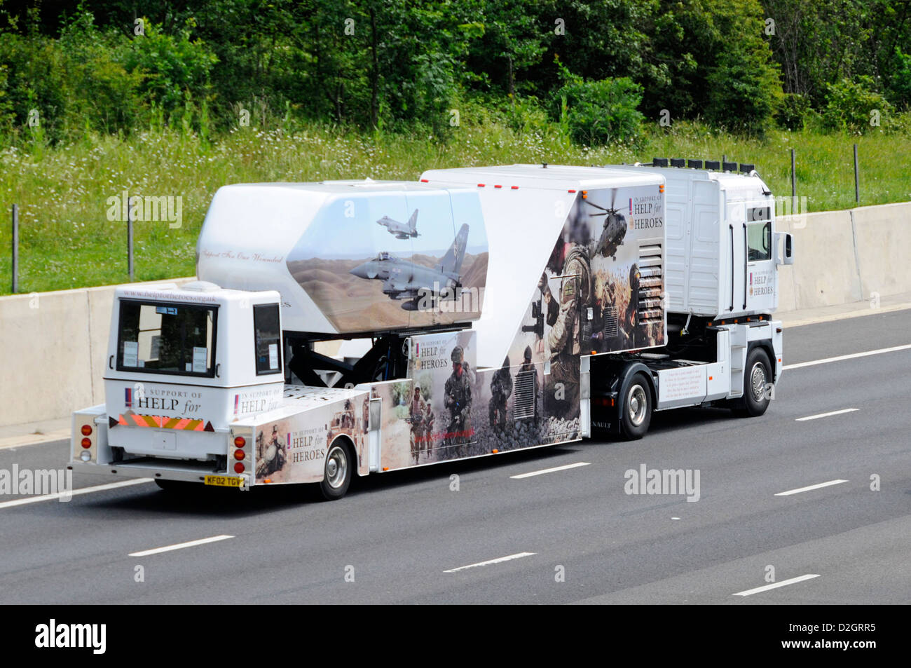 Evento di beneficenza veicolo di supporto per aiutare gli eroi per Viaggiare sulla autostrada M25, Foto Stock