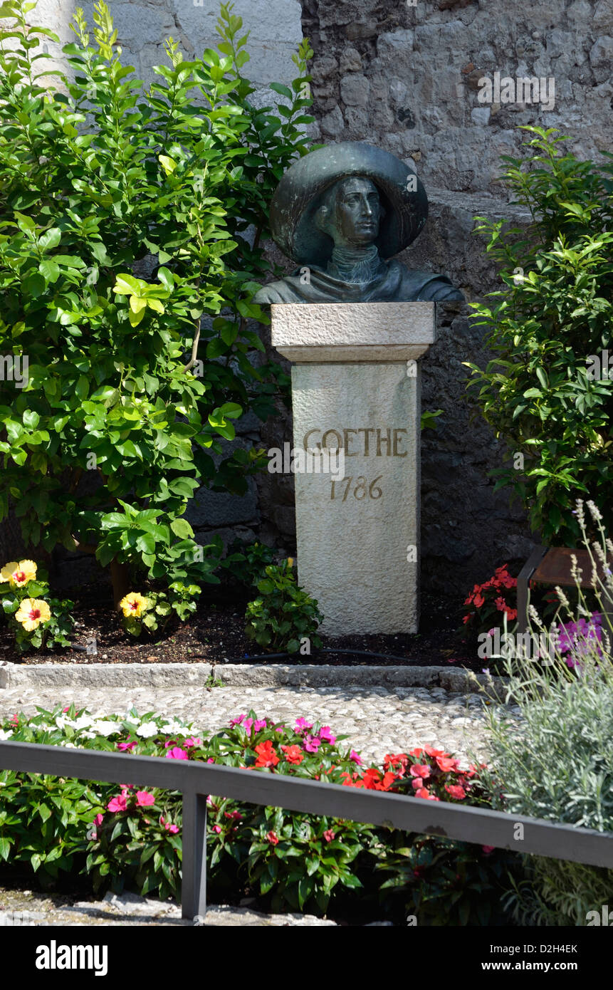 Busto di Goethe, 1786, Malcesine Castello Scaligero, Castello scaligero di Malcesine. Malcesine, Lago di Garda, Italia, Europa. Foto Stock
