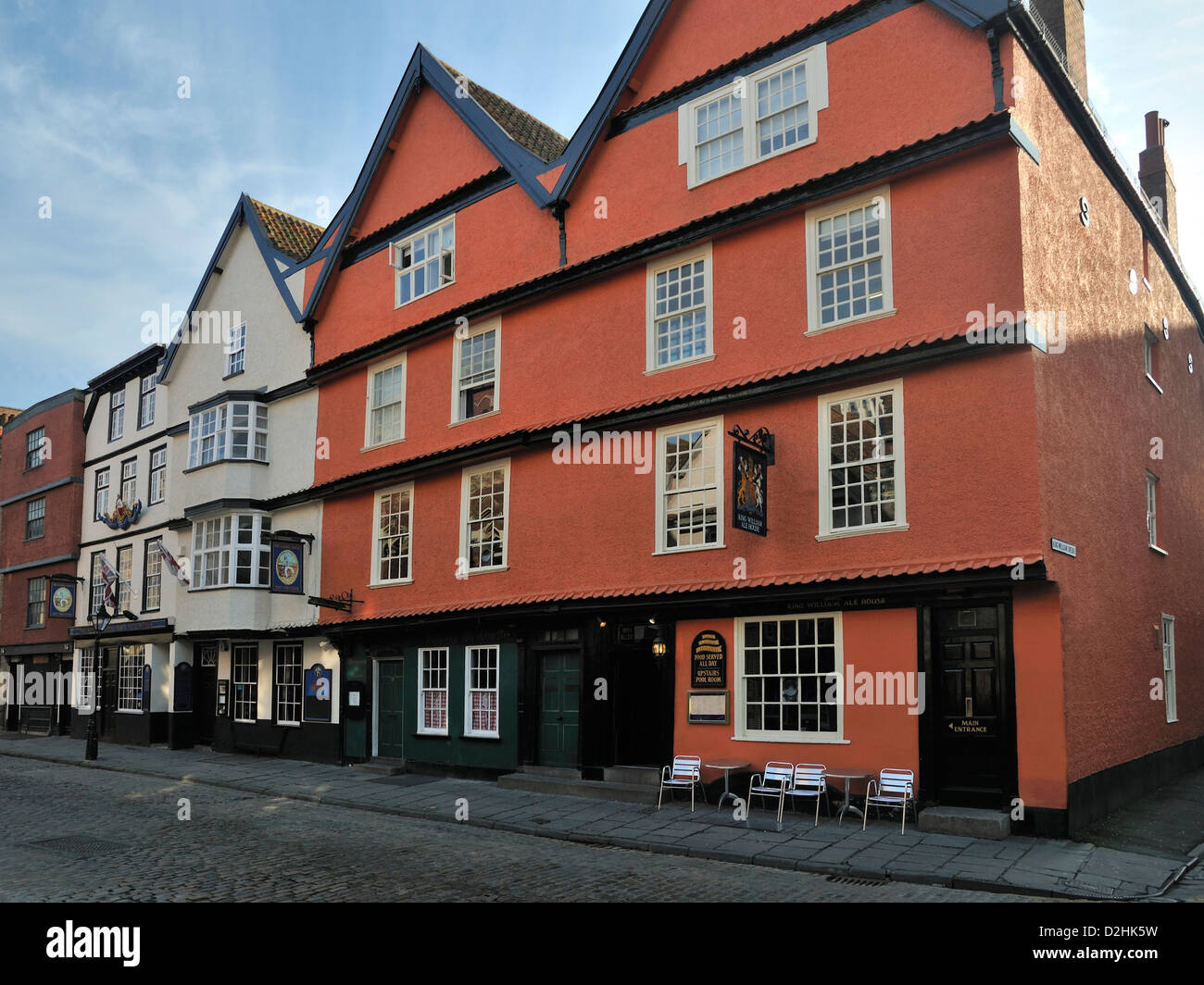 Vecchie locande in Kings Street, Bristol King William Ale House & il famoso Royal Navy Volunteer date dal c.1665 Foto Stock