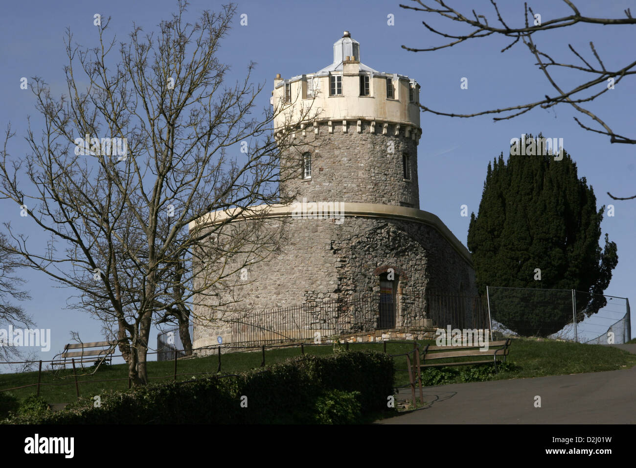 Un insolito castello circolare-come edificio che ospita una Camera Obscura Foto Stock