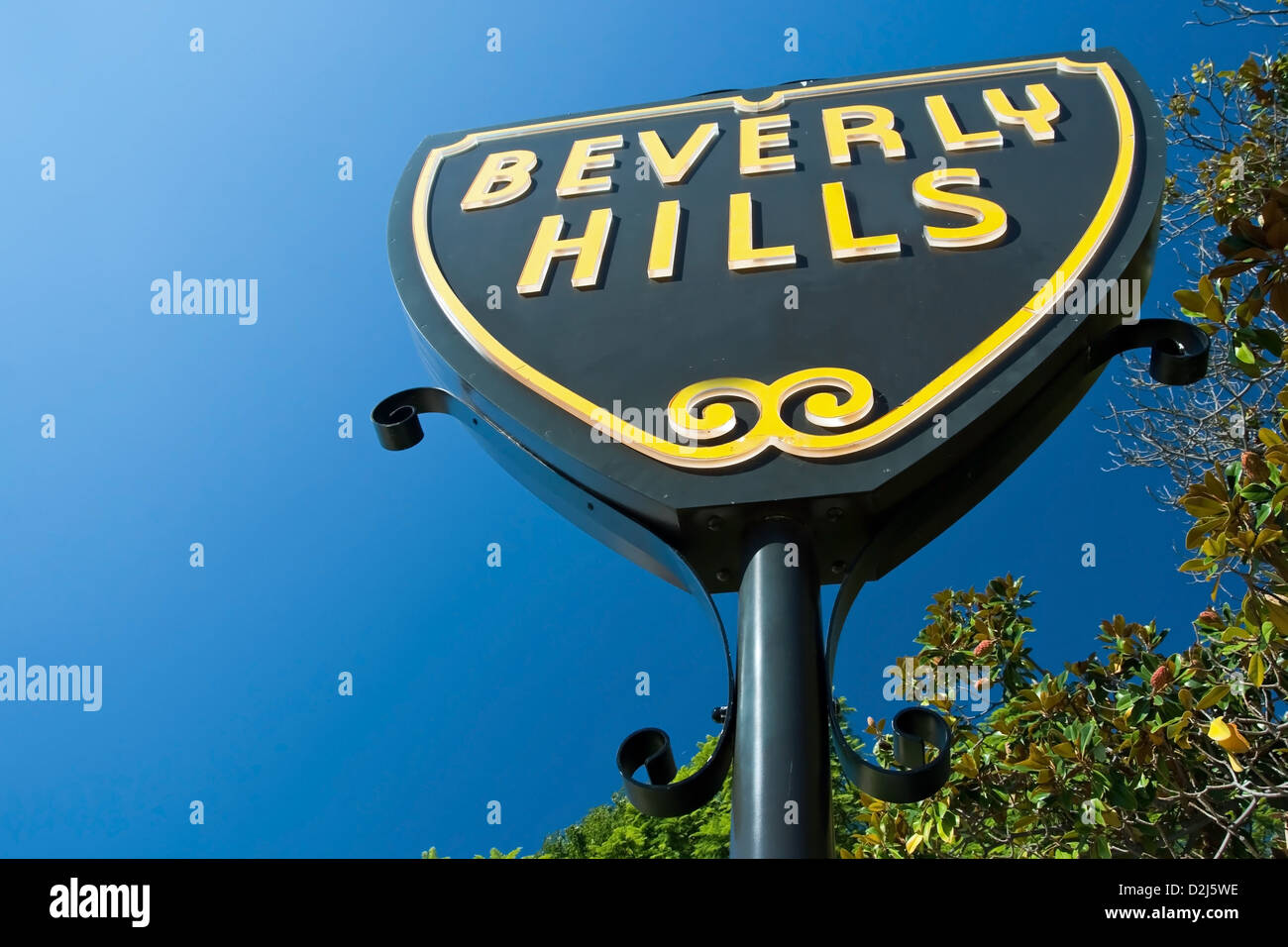 Beverly Hills sign in Los Angeles park con il bel cielo azzurro in background Foto Stock