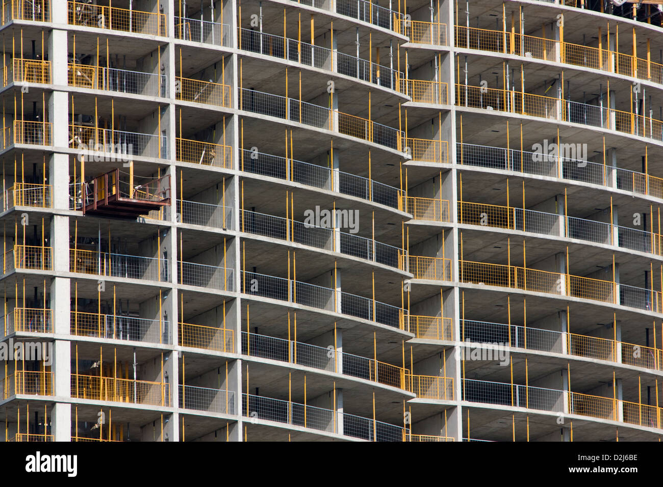 Grattacielo nuova costruzione di appartamenti, monolocali e appartamenti in costruzione a Toronto in Canada Foto Stock