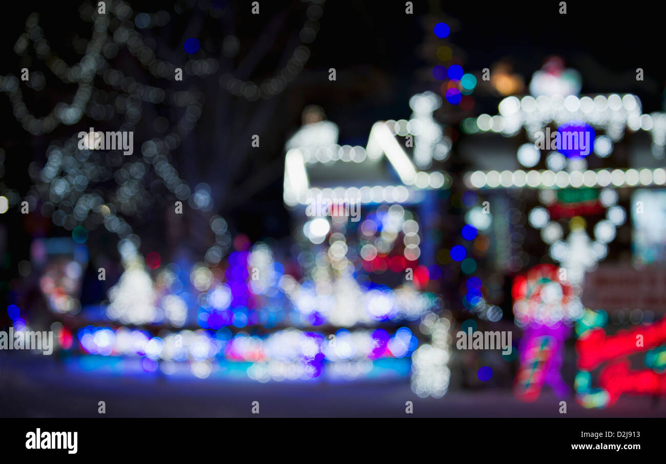 Impressionistica le luci di Natale su una casa; Edmonton Alberta Canada Foto Stock