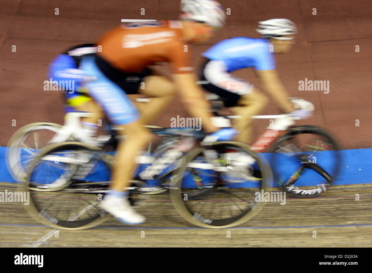 Berlino, Germania, il 99th ciclista sei giorni al velodromo Foto Stock