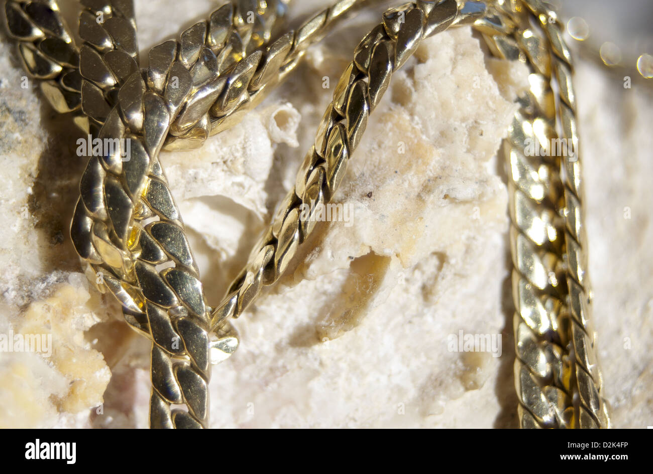 Welth: gioielli in oro in primo piano Foto Stock