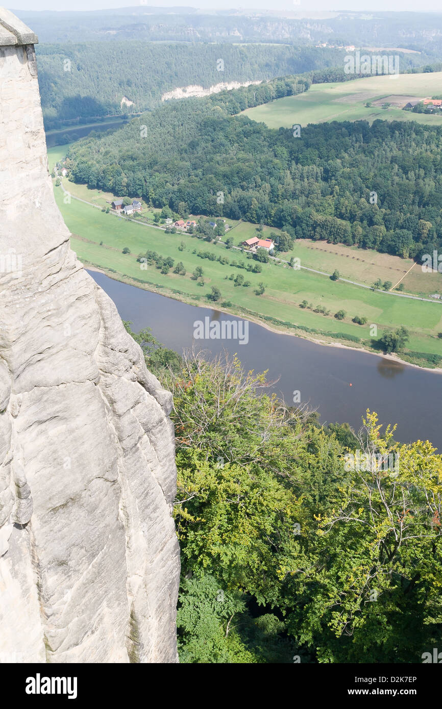 Vista da Konigstein fortezza sul fiume Elba, Germania Foto Stock
