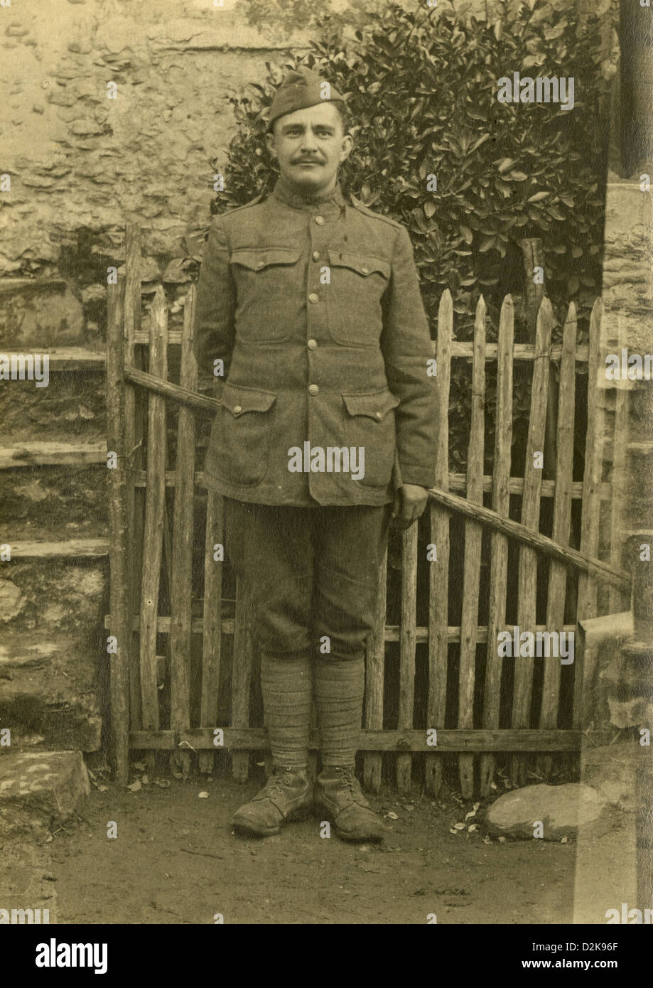 Ottobre 20, 1918 fotografia, Esercito Americano soldato nella guerra mondiale I, 'somewhere in Francia." Foto Stock