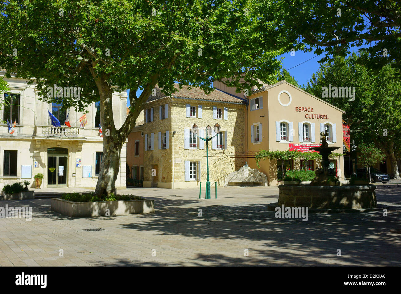 Sainte Cecile Les Vignes Vaucluse Provence pomeriggio soleggiato Foto Stock