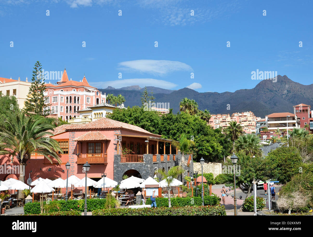 Hotel e appartamenti nella località di Bahia Del Duque sulla Costa Adeje, Tenerife, Isole Canarie Foto Stock