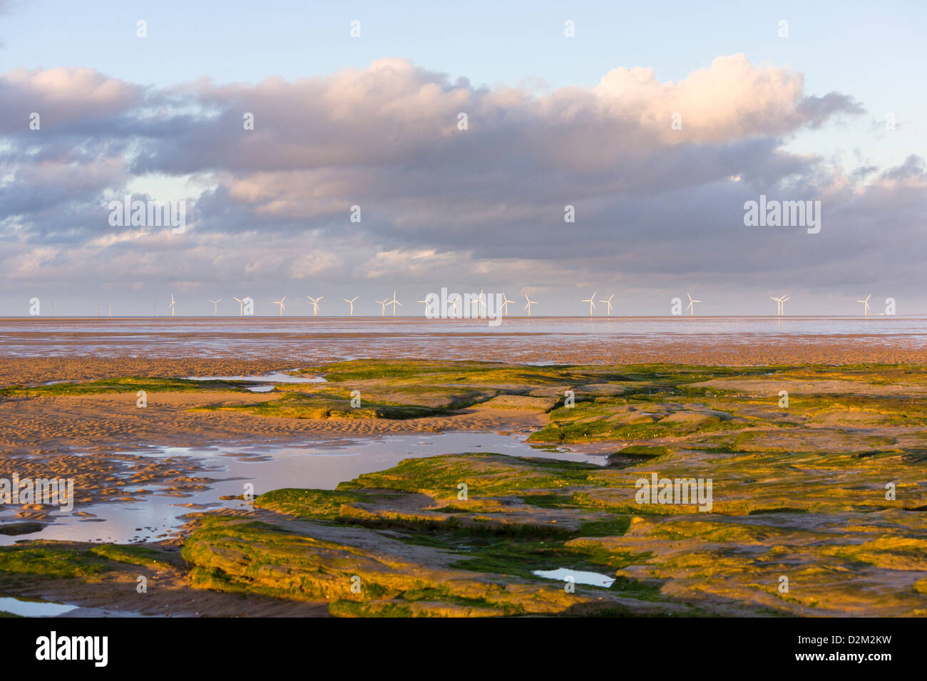 Le turbine eoliche off costa inglese Foto Stock