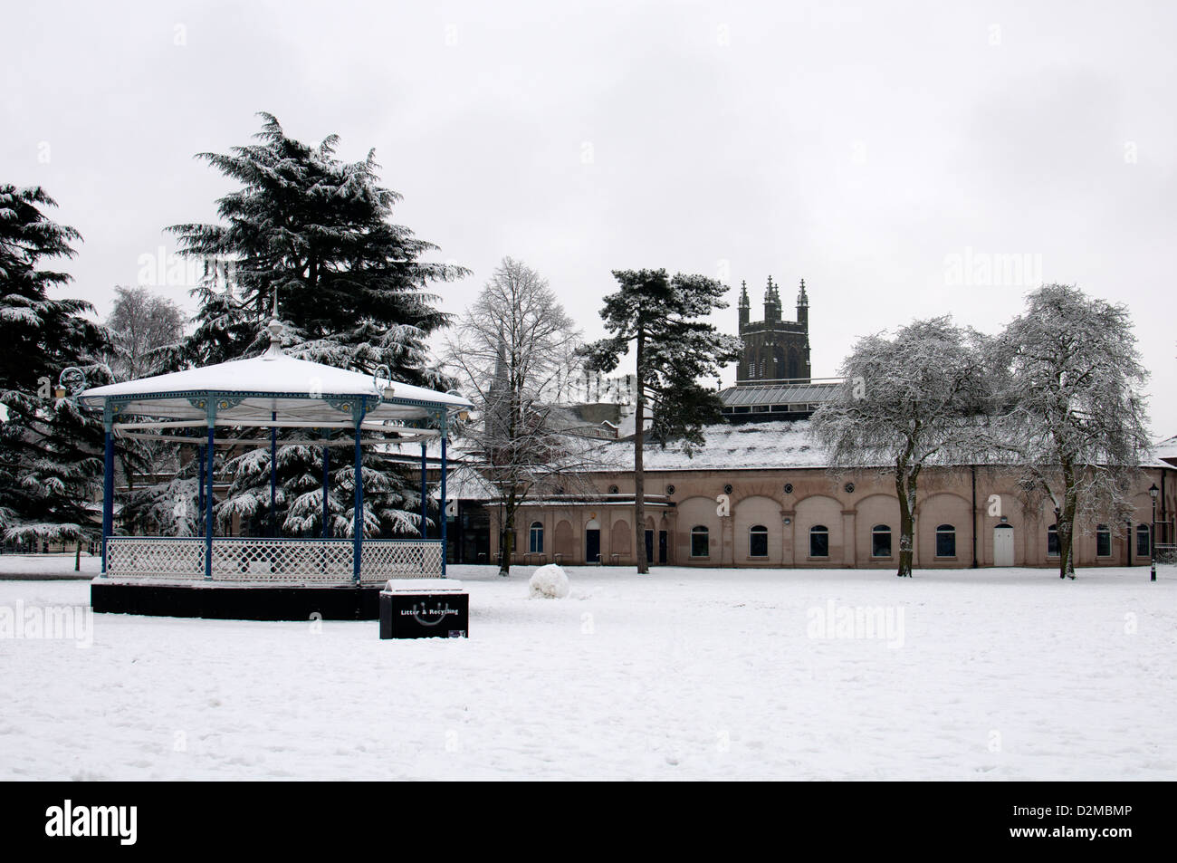 Camera della pompa giardini in inverno, Leamington Spa Warwickshire, Regno Unito Foto Stock