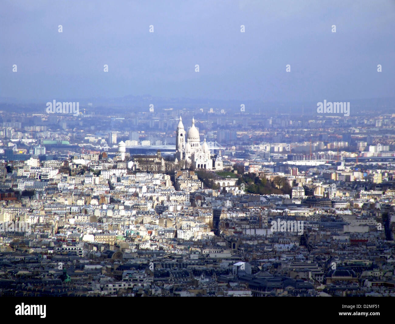 Di Montmartre con il Sacro Cuore, visto dalla Tour Montparnasse Foto Stock