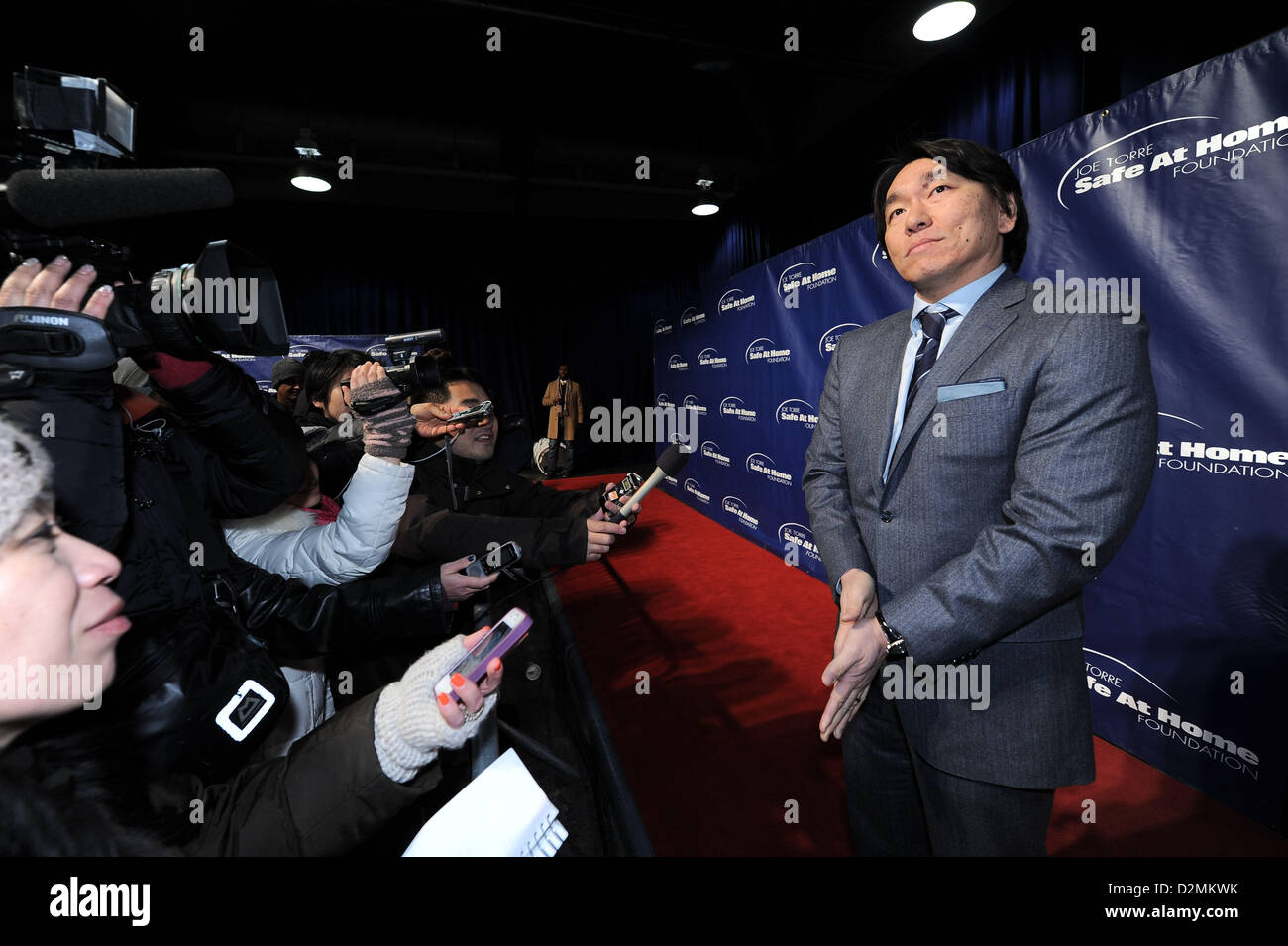 Hideki Matsui, 24 gennaio 2013 - Baseball : Hideki Matsui del Giappone assiste il decimo anniversario Joe Torre di sicuro a casa di Gala della Fondazione presso il molo sessanta, Moli Chelsea nella città di New York, New York, Stati Uniti. (Foto di AFLO) Foto Stock