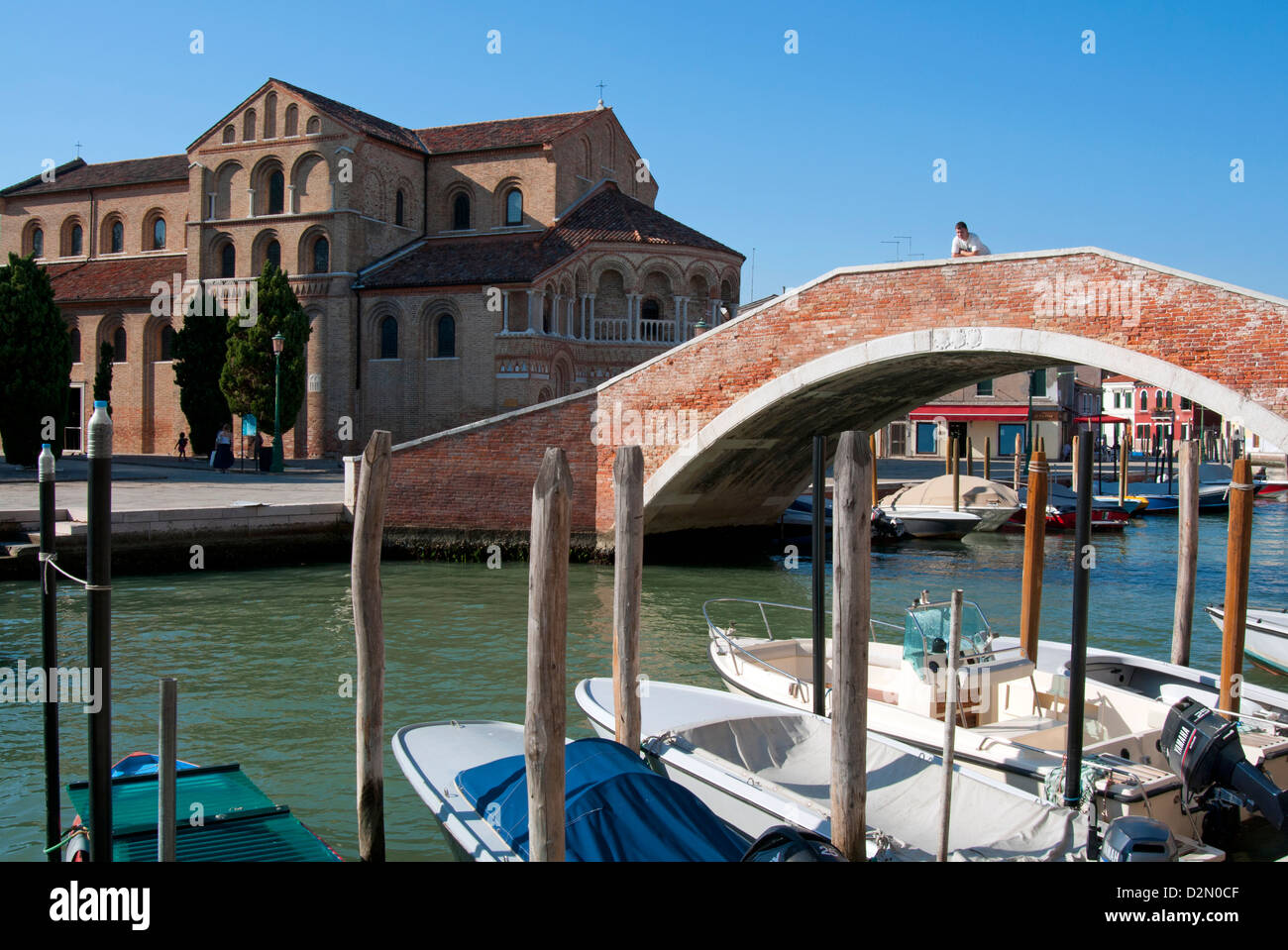 Canal sull isola di Murano, Venezia, Sito Patrimonio Mondiale dell'UNESCO, Veneto, Italia, Europa Foto Stock