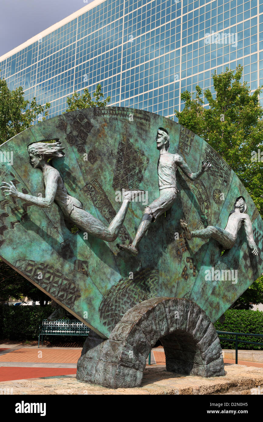 Tributo scultura di P. Greer, Centennial Olympic Park, Atlanta, Georgia, Stati Uniti d'America, America del Nord Foto Stock
