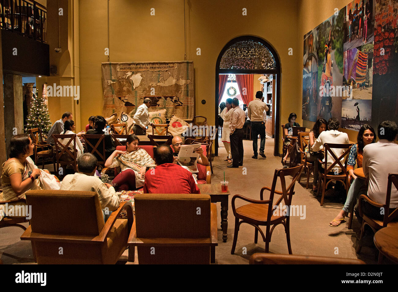 Starbucks Coffee, Andheri East, Mumbai, Maharashtra, India, Indiano, Foto Stock