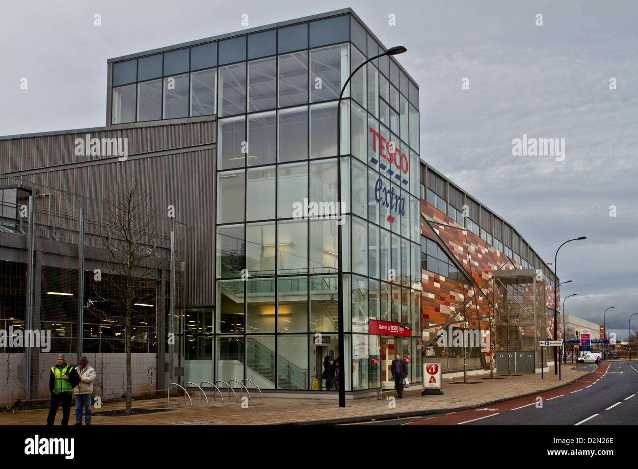 Supermercato Tesco su Savile Street Sheffield England Regno Unito Foto Stock
