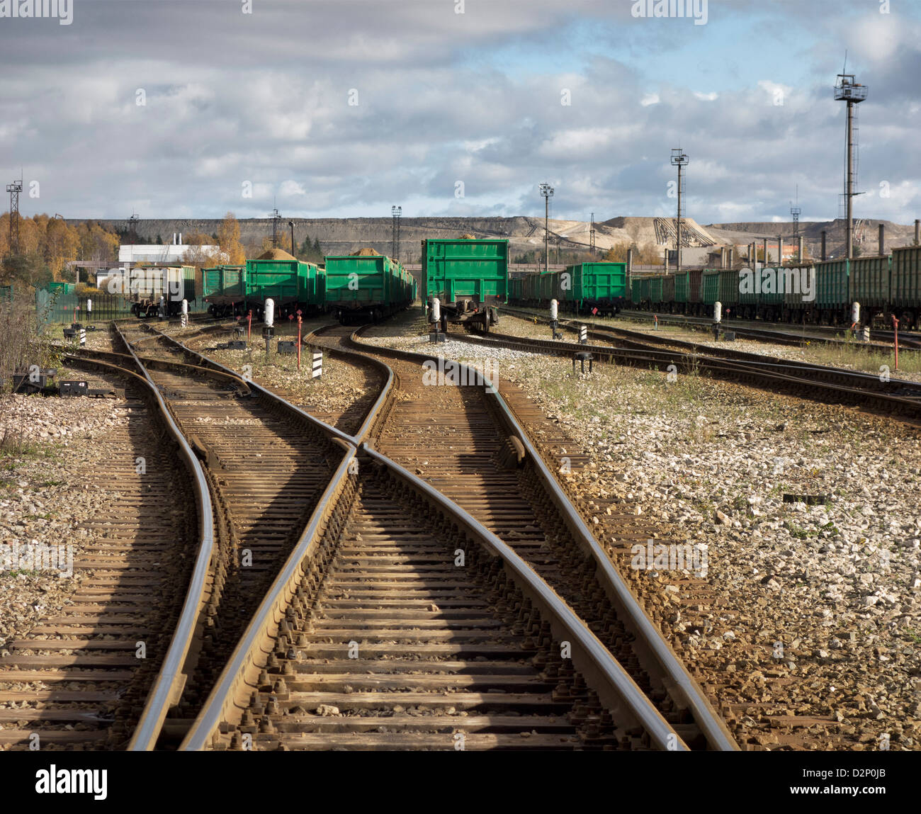 I binari ferroviari in ambiente industriale in Ida-Viru County, Estonia Foto Stock