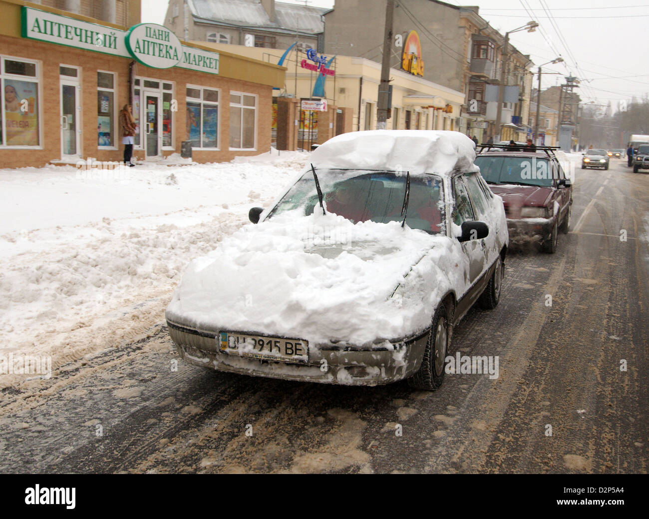 La vettura chiusa da neve, Odessa, Ucraina Foto Stock