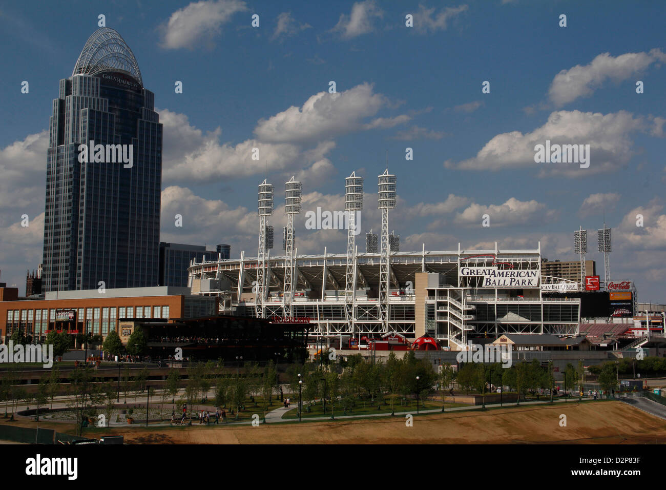 Fontane a banche park downtown Cincinnati in Ohio reds baseball river entertainment Great American Ballpark stadium Foto Stock