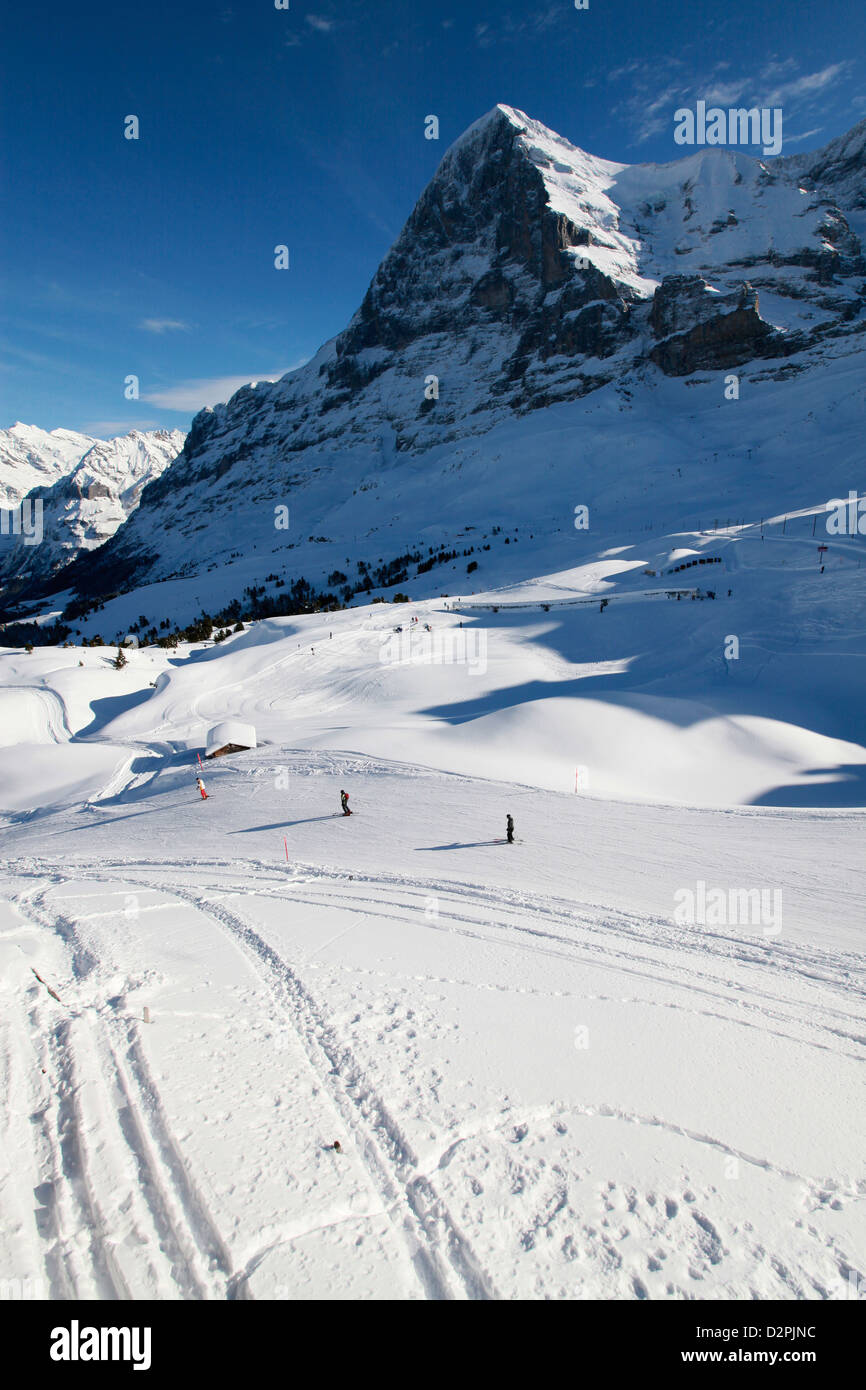 La temuta nord dell'Eiger un notoriamente difficile di picco per scalatori Foto Stock