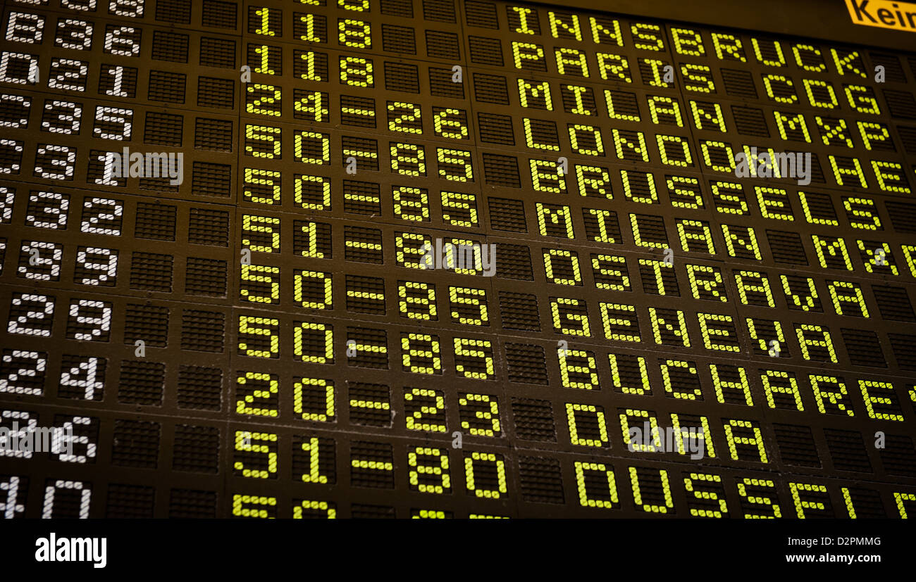 Aeroporto di display di partenza Foto Stock Aeroporto di display di partenza Foto Stock